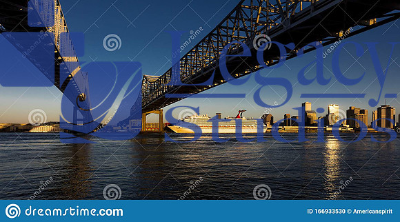 april-louisiana-usa-crescent-city-bridges-cross-mississippi-river-algiers-point-to-new-orleans-166933530