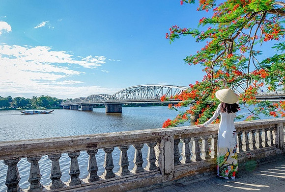 kinh-nghiem-du-lịch-hue_1632486778
