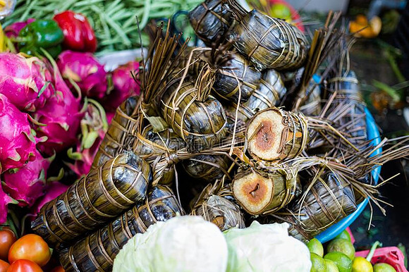 delicious-colorful-local-food-ricecakes-market-traditional-vietnamese-cuisine-ho-chi-minh-vietnam-delicious-vietnamese-238961512