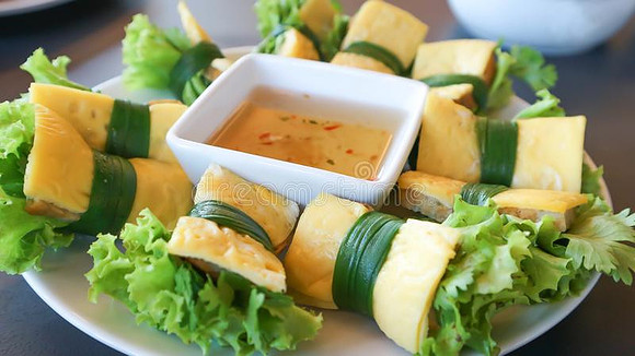 egg-roll-vietnamese-food-egg-roll-vietnamese-roll-vietnamese-food-103686972